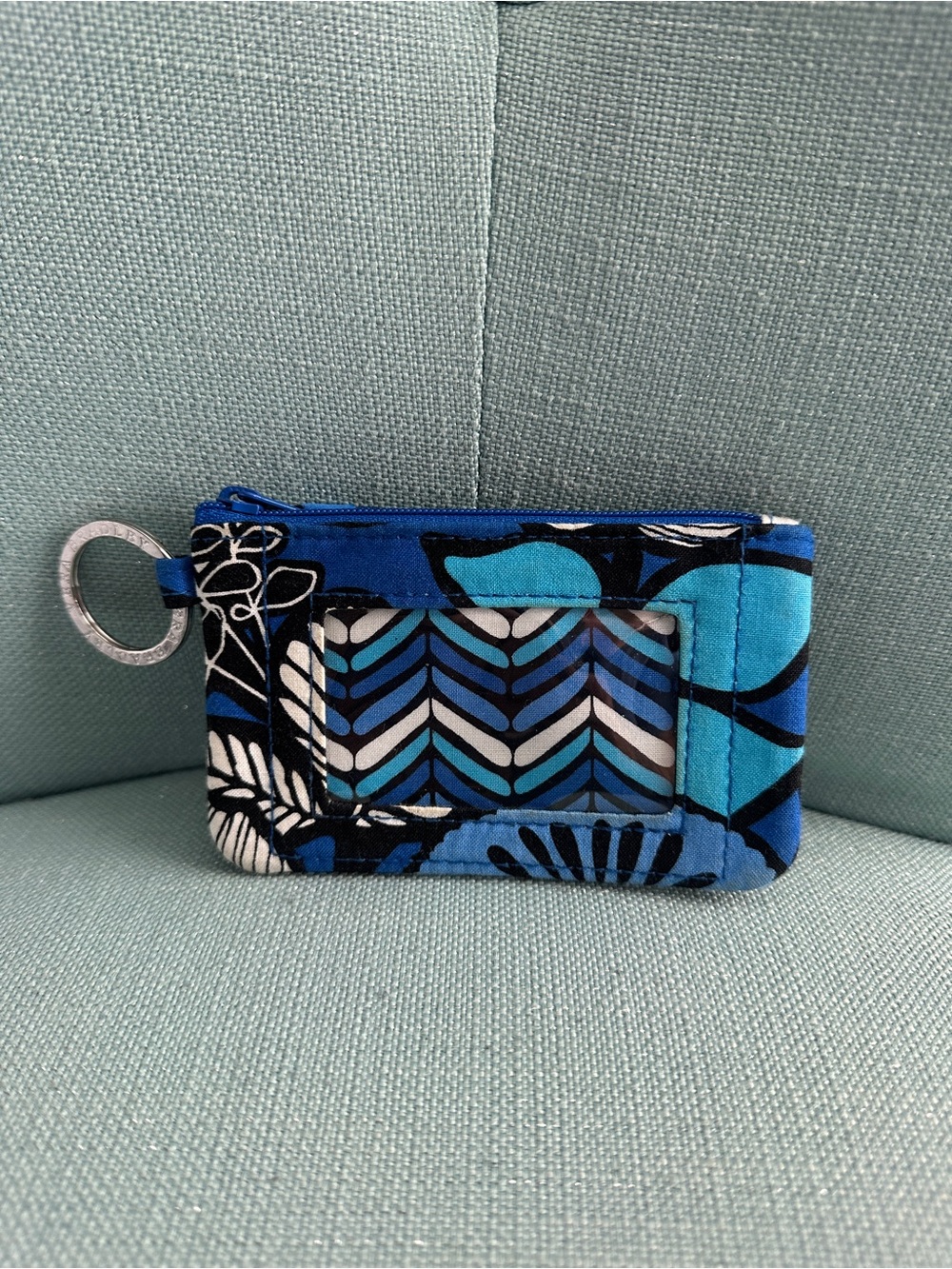 Vera Bradley Blue & White Floral Quilted 5 Piece Travel Bag Set - Picture 2 of 9